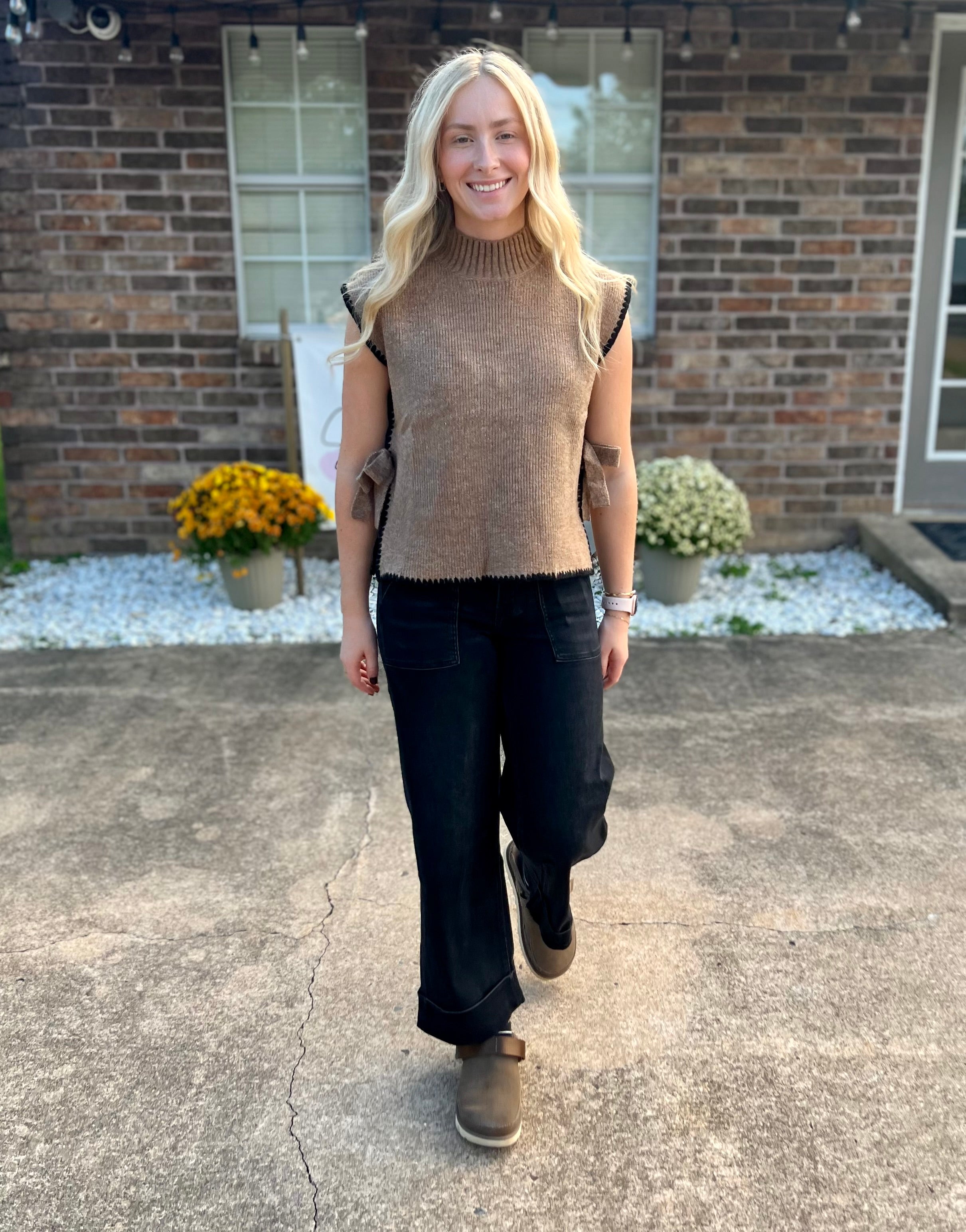 Vervet High Rise Elastic Waist Band Wide Leg