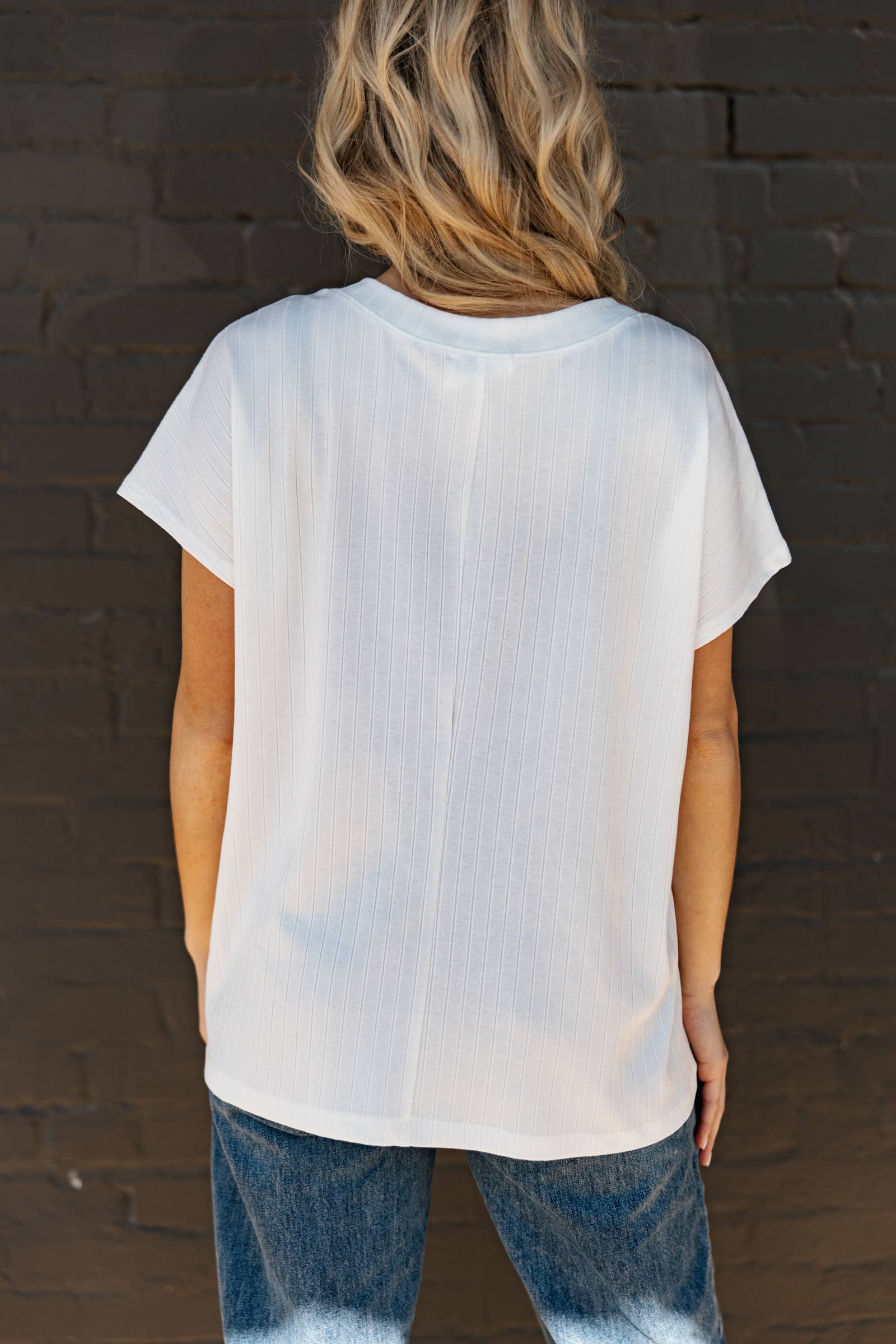 THE GO TO RIBBED TEE