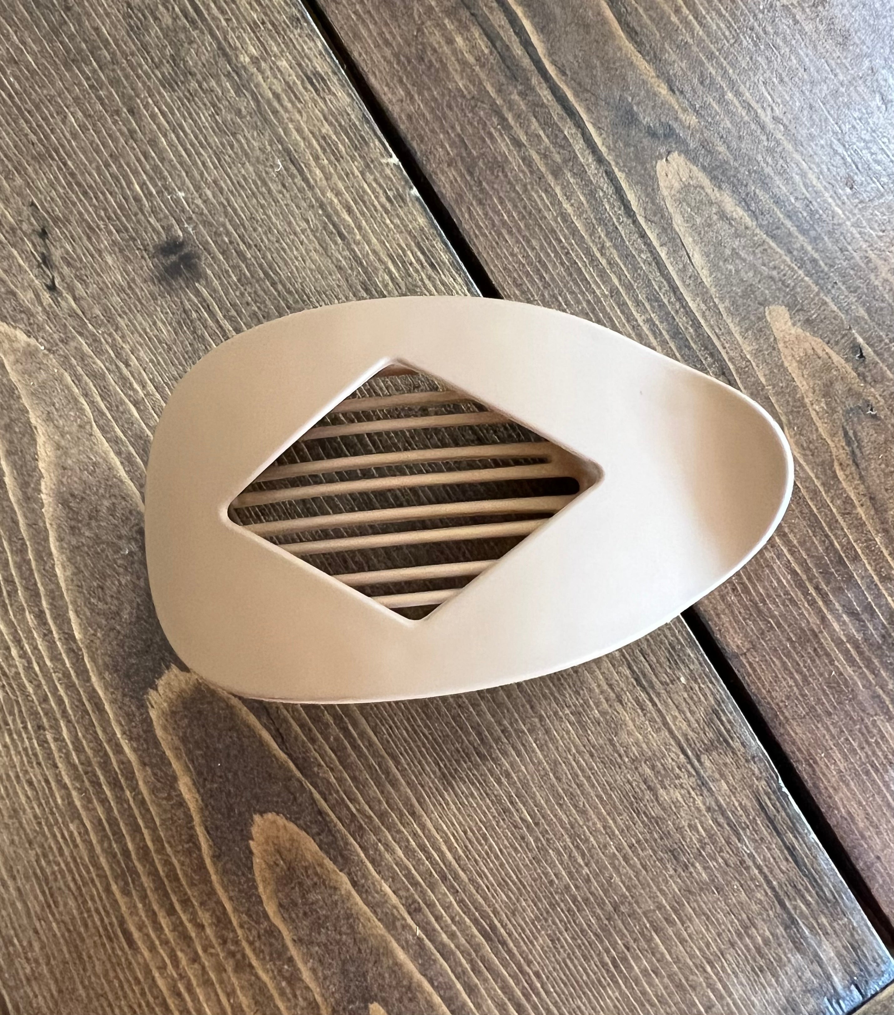 Large Flat Lay Oval Hair Clip
