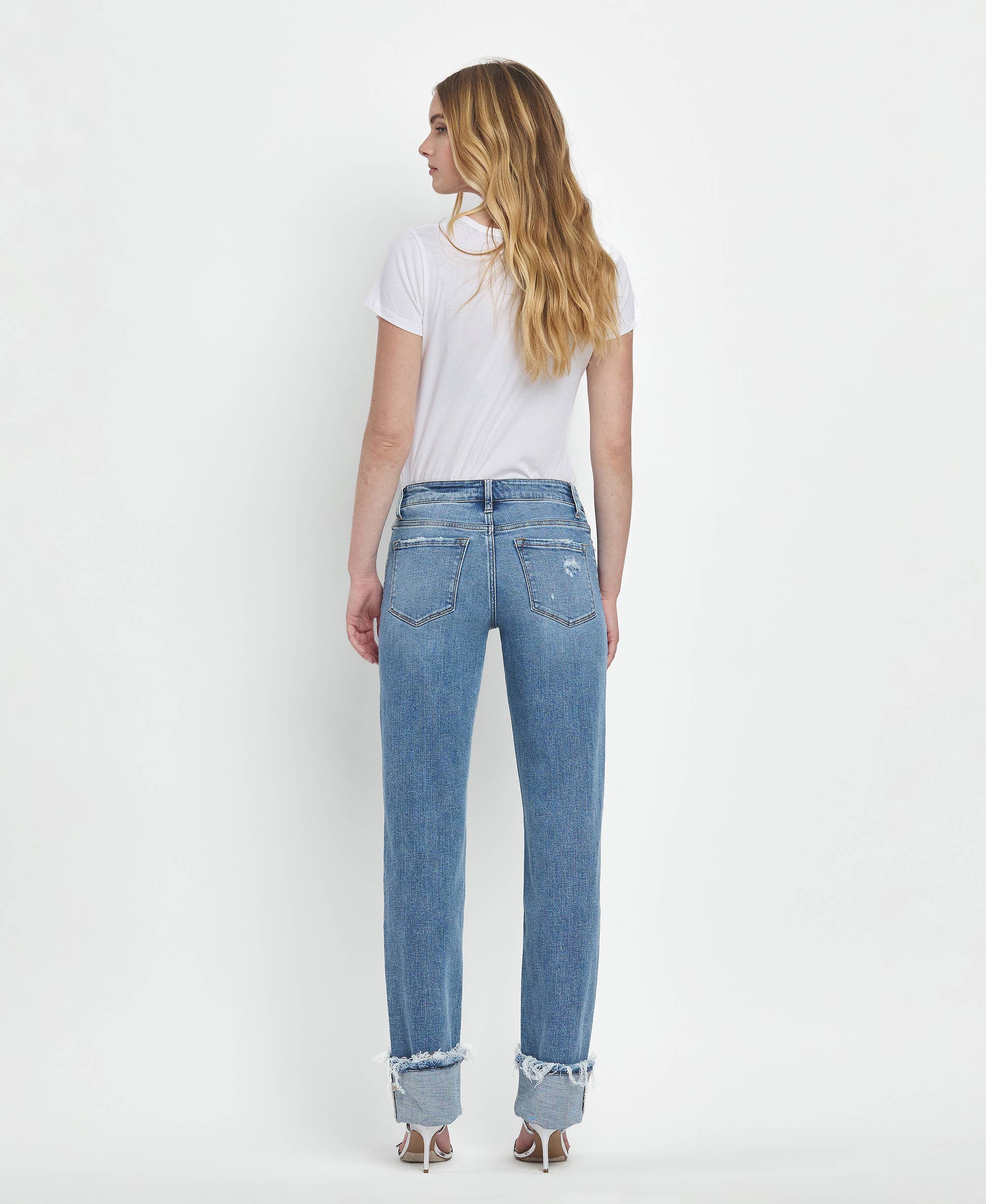 LOVERVET MID RISE CUFFED STRAIGHT JEANS