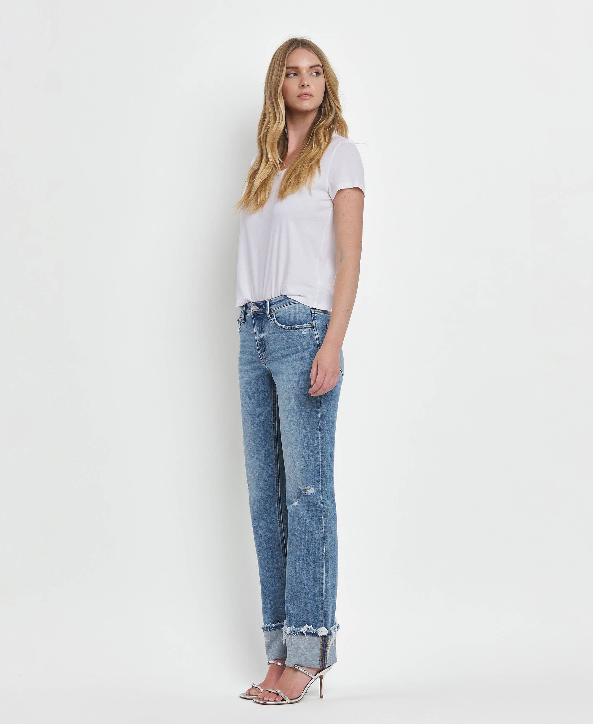 LOVERVET MID RISE CUFFED STRAIGHT JEANS