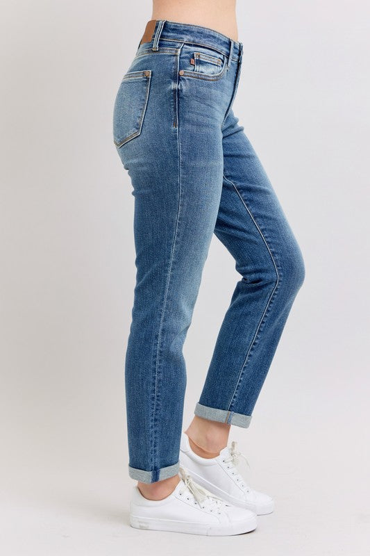 JUDY BLUE MID RISE NON-DESTROYED BOYFRIEND JEAN