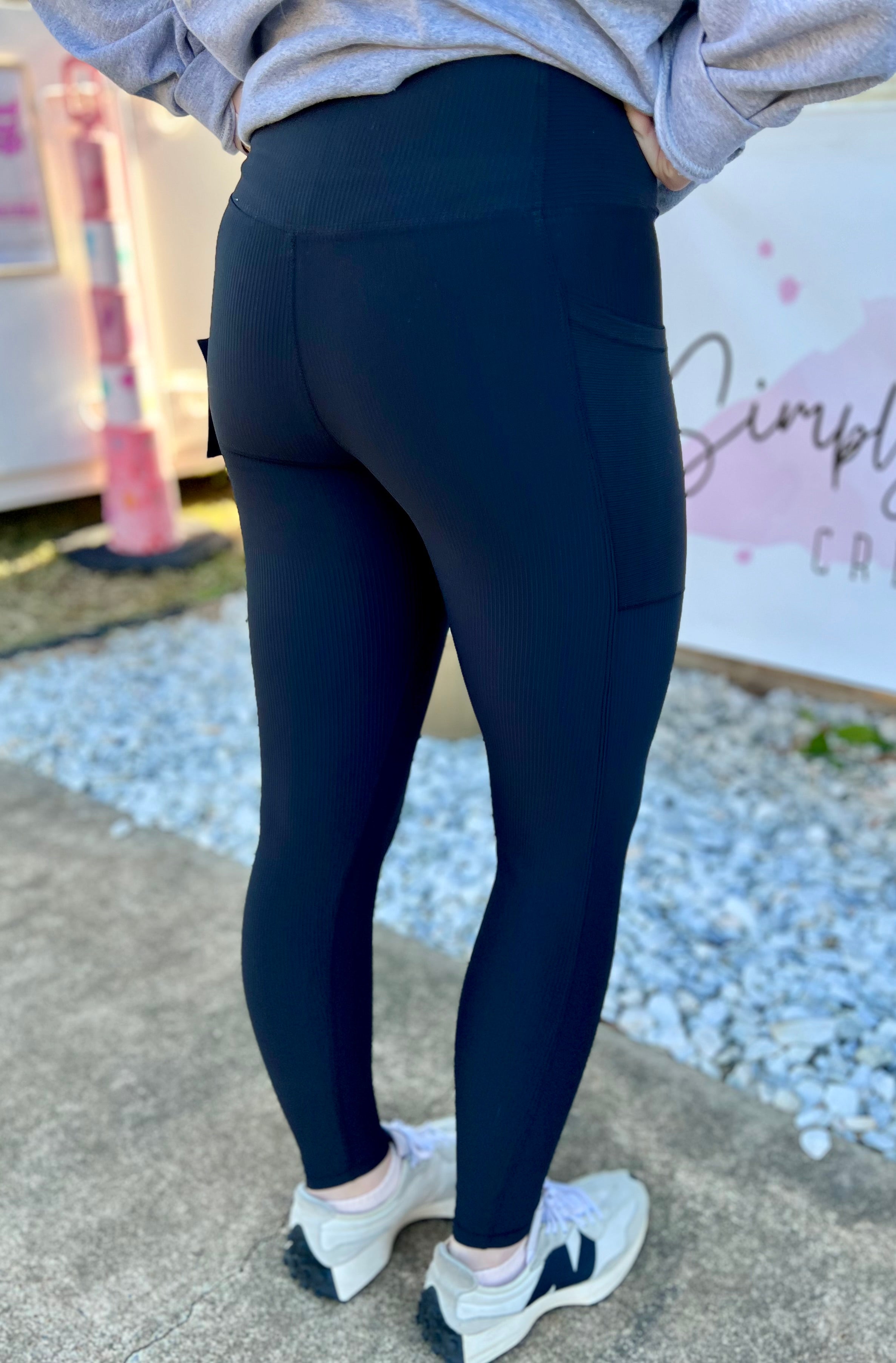 Max Sculpting Ribbed Leggings w/pockets