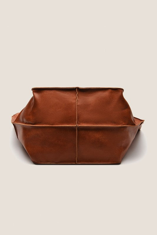 OVERSIZE LARGE CAPACITY SOFT VEGAN LEATHER BAG IN BROWN