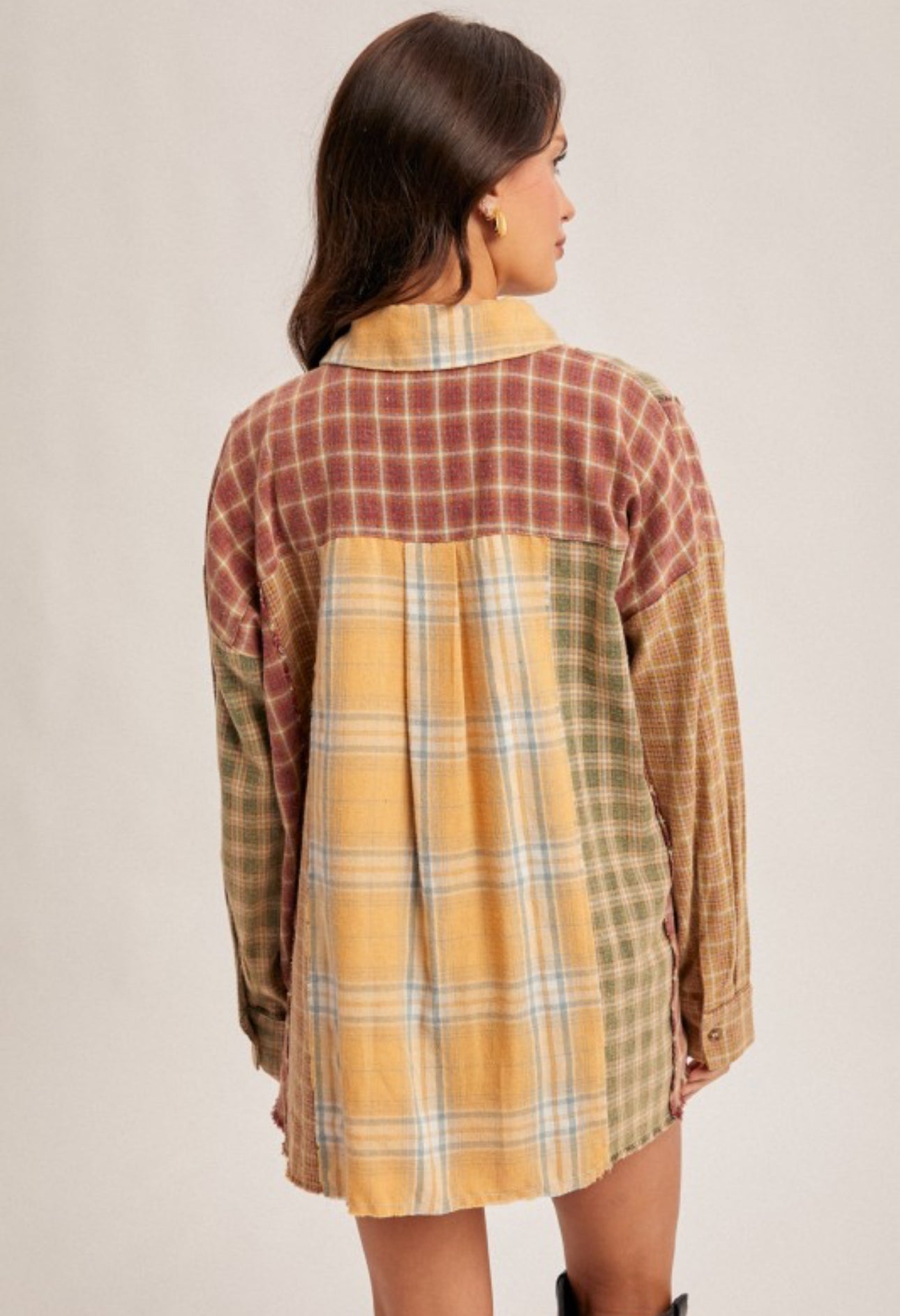 MIX PLAID OVERSIZED BUTTON DOWN