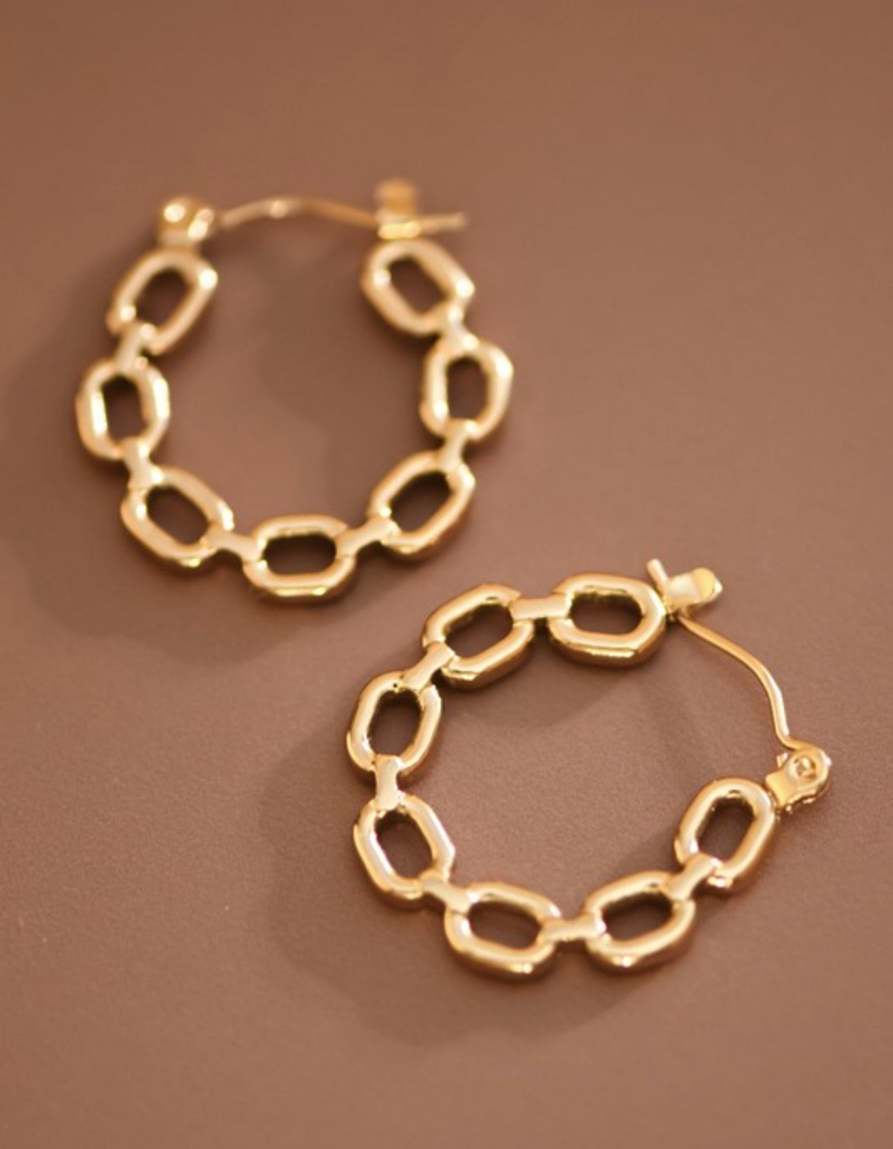 18K NON-TARNISH CHAIN HOOPS