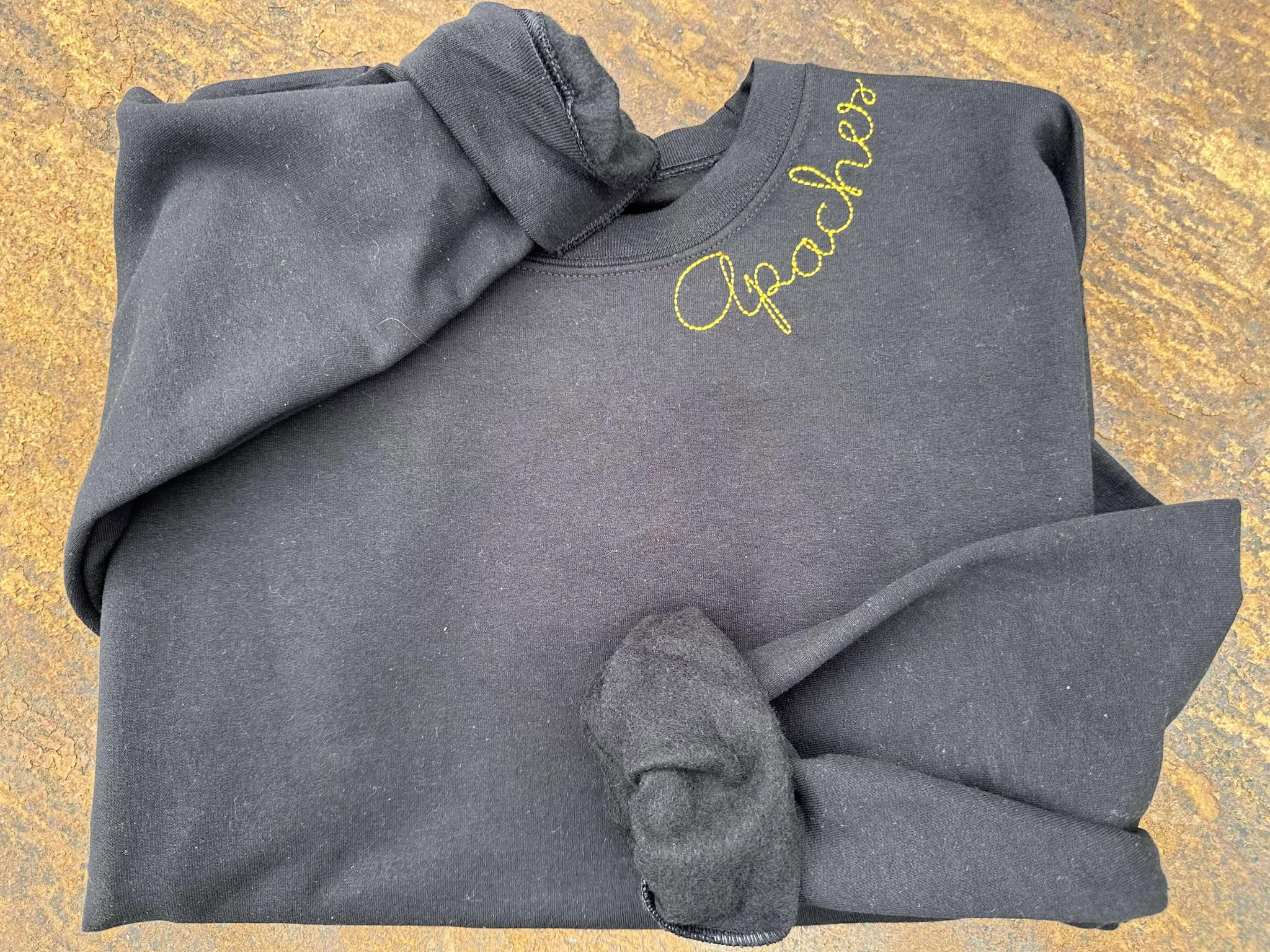 Apaches Neckline Embroidered Sweatshirt