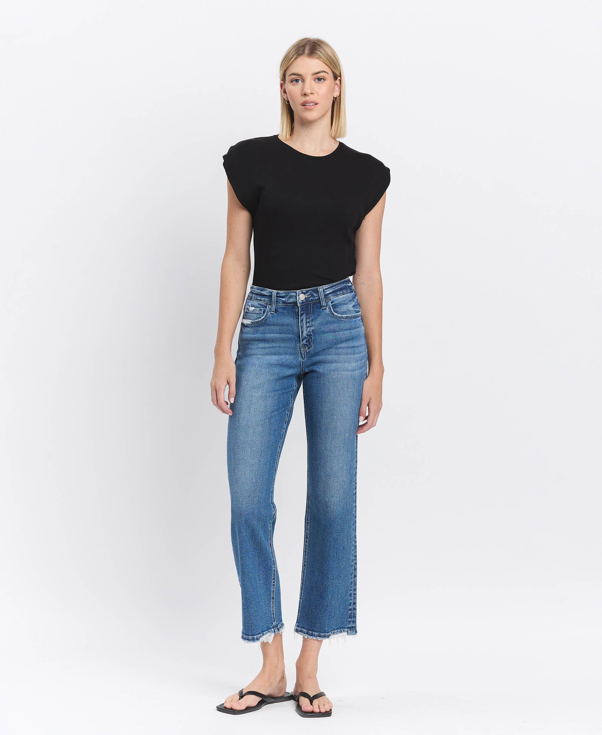 HIGH RISE STRAIGHT JEANS