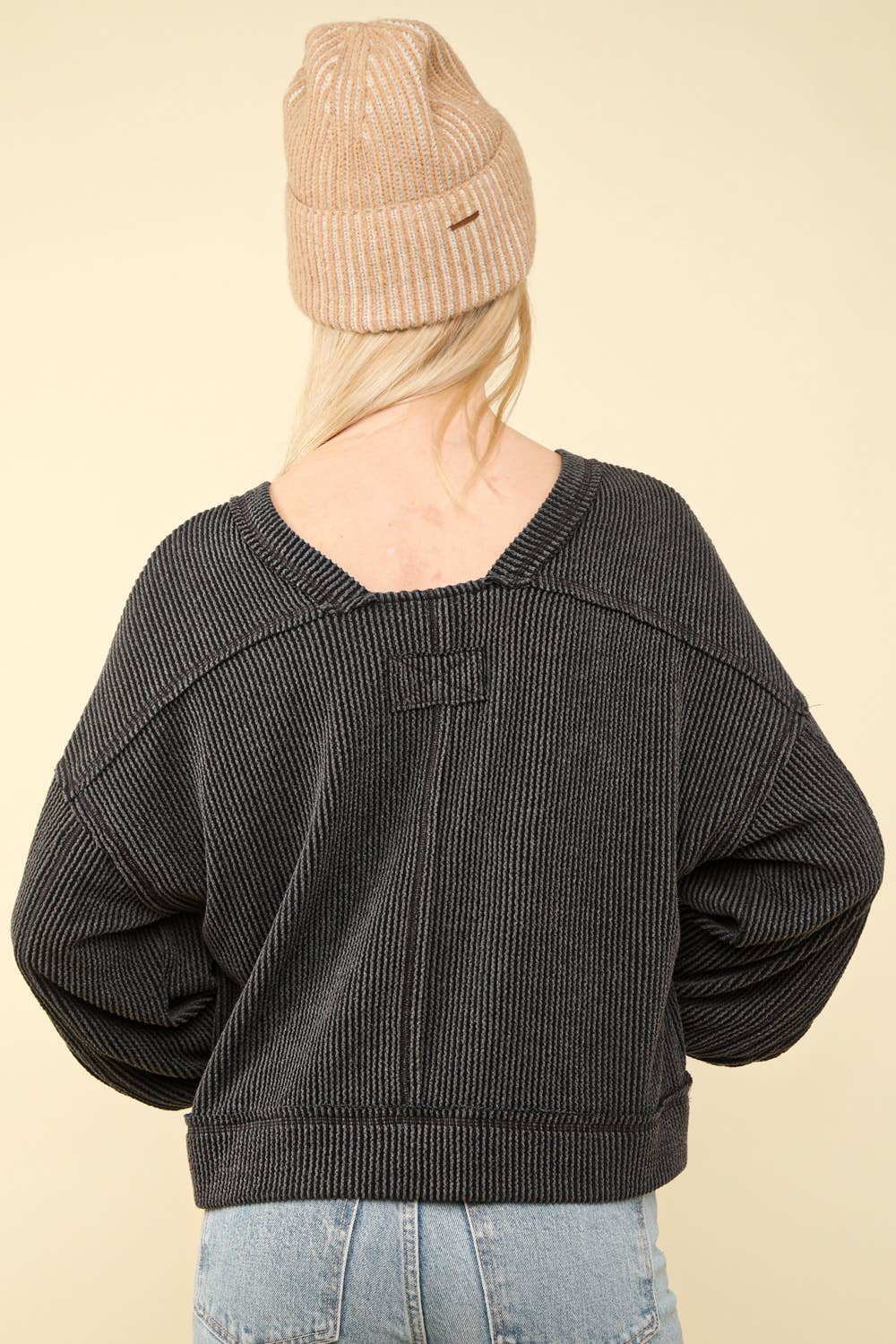 TWO TONE OTTO RIBBED OVERSIZED KNIT TOP